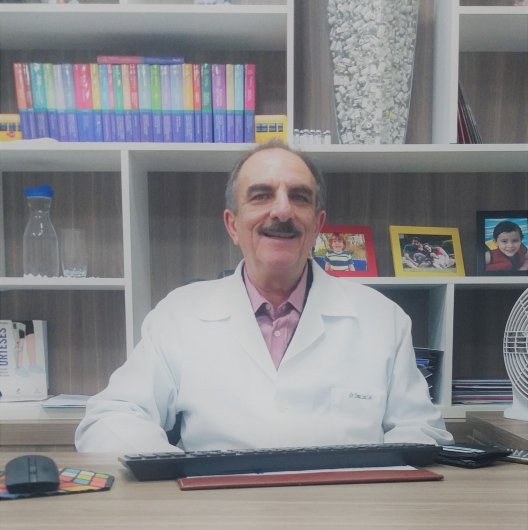Dr. Tomas Luiz Lioi