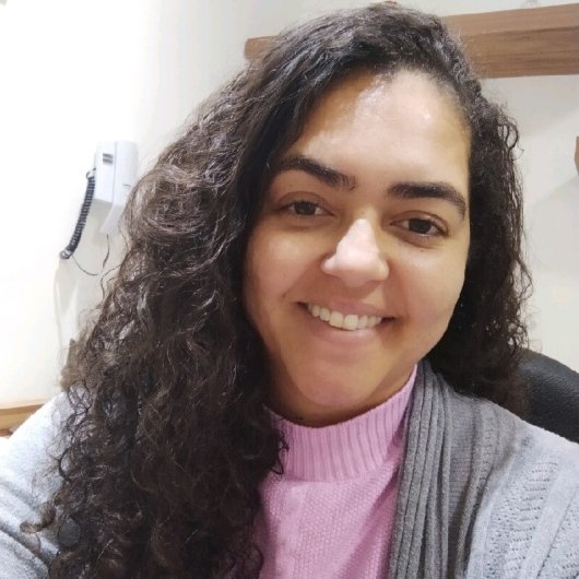 Lívia Moura Ribeiro