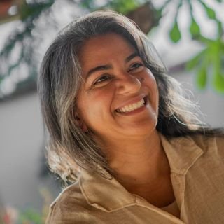 Mislene Rodrigues Da Silva Farah .