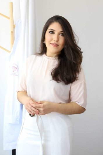 Dra. Ana Carolina Tardin Rodrigues de Medeiros