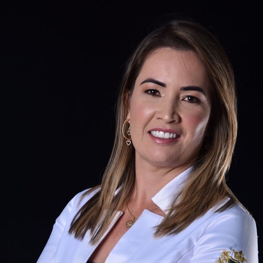 Dra. Nalva Teixeira