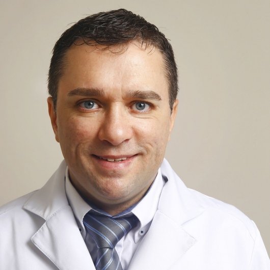 Dr. Marcelo Canella