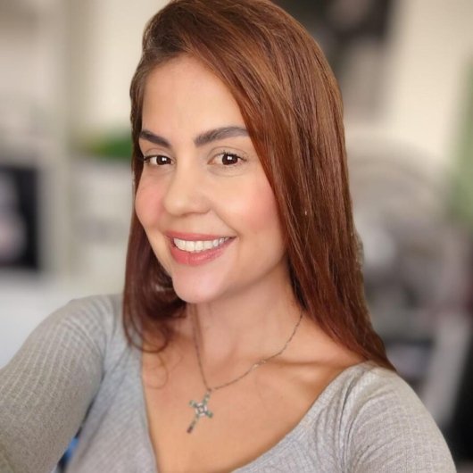 Dra. Hilly Cristiane
