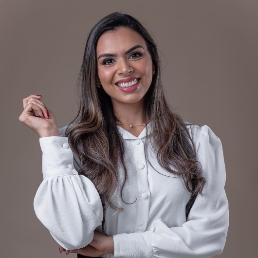 Dra. Samila Alves da Silva Paschoal
