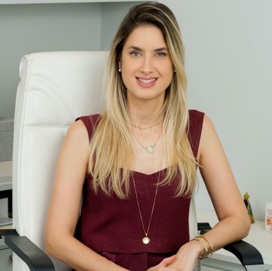 Dra. Hermana Caroline Veiga de Oliveira Ferreira