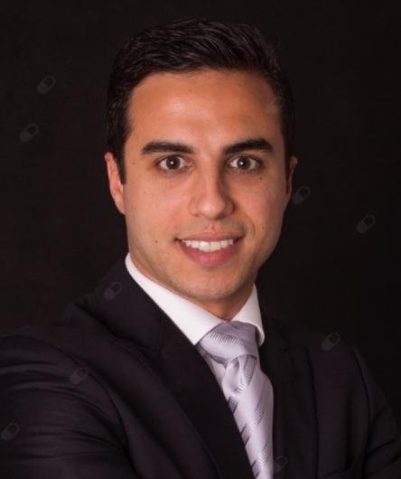 Dr. Fernando Pando