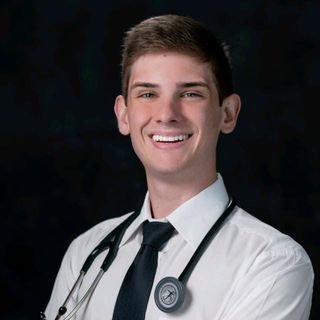 Dr. Lucca Chiarelli