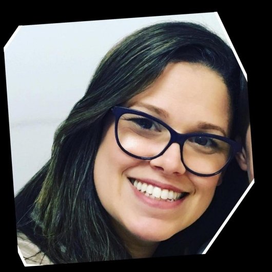 Dra. Angela Andrade