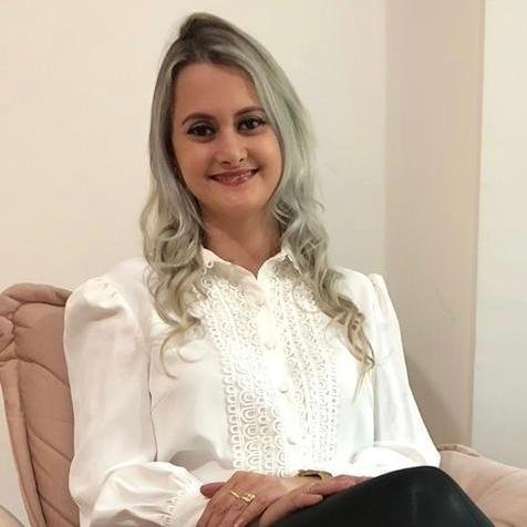 Eliza de Oliveira Teodoro Macedo