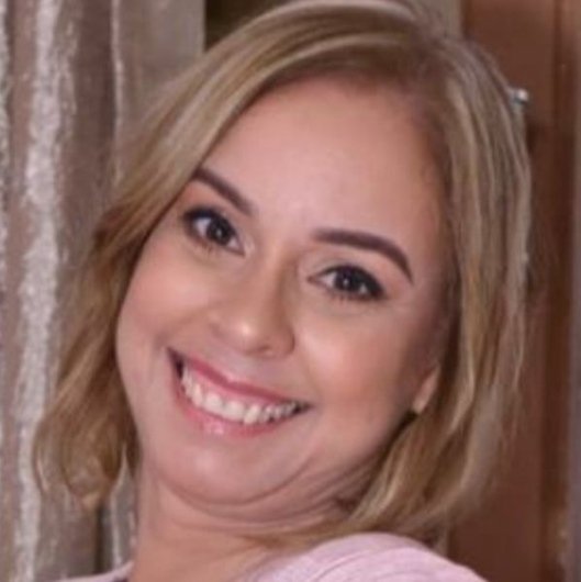 Andrea Magda Ramos de Oliveira