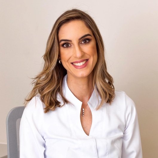 Dra. Bárbara Araujo Marques