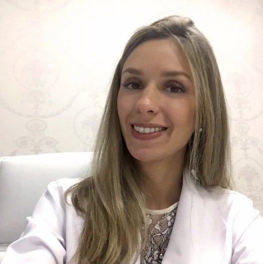 Dra. Fernanda Cabral