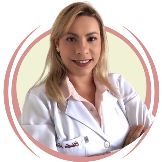 Dra. Claudia Caroline de Oliveira Fonseca