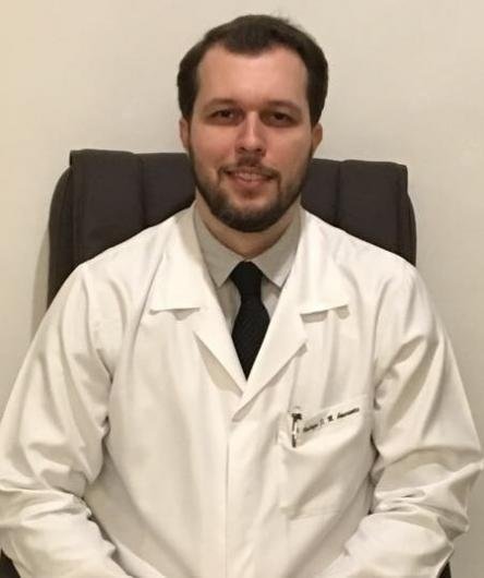 Dr. Rodrigo Dal Moro Amarante
