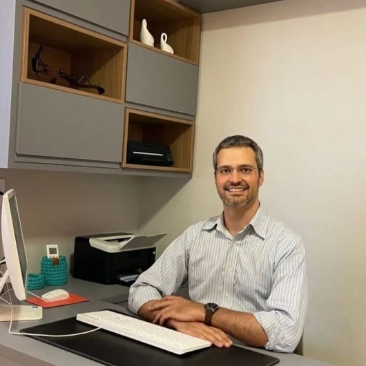 Dr. Daniel Miraglia