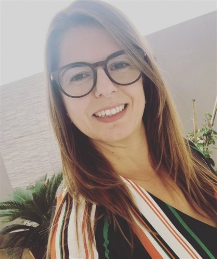 Dra. Ludmila Dias de castro