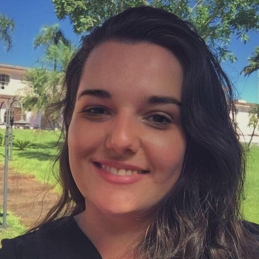 Dra. Camila Arfelli Cabrera