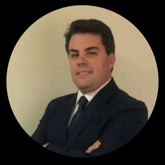 Prof. Carlos Gustavo de Camargo Andrade Mandese