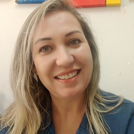 Elaine Cristina Correa Alberigi