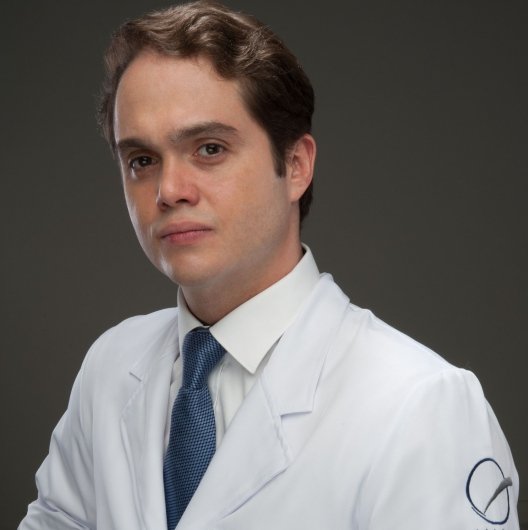 Dr. Fernando Rodrigues