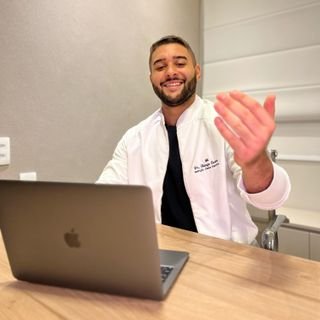 Dr. Thiago Castro