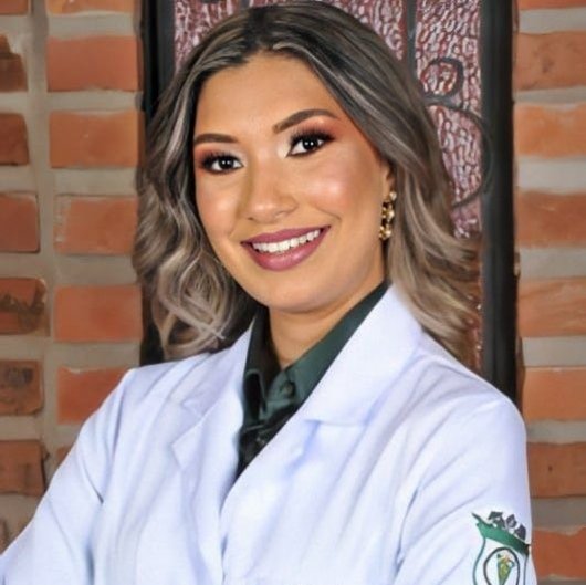 Dra. Ialy Oliveira