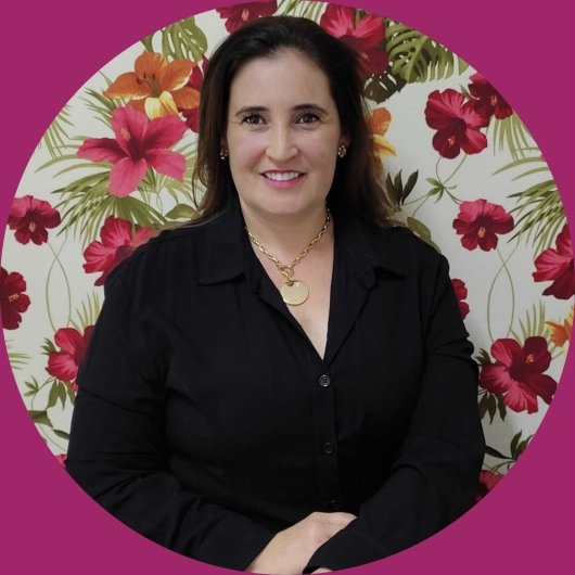 Dra. Cláudia Celi Otaviano Fernandes