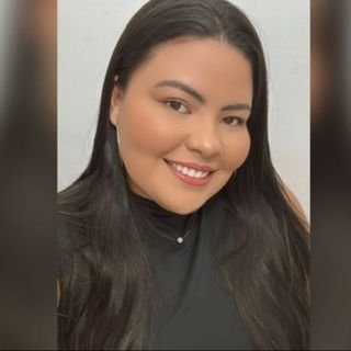 Franciane de Souza Cruz da Silva .
