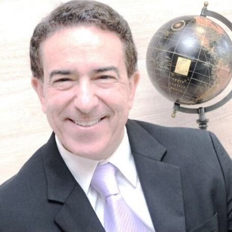 Dr. Marcelo Batista Chioato dos Santos