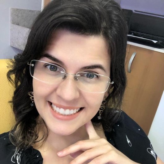 Dra. Karlla Vilela