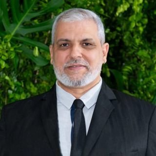 Dr. Marcos Paulo Borges