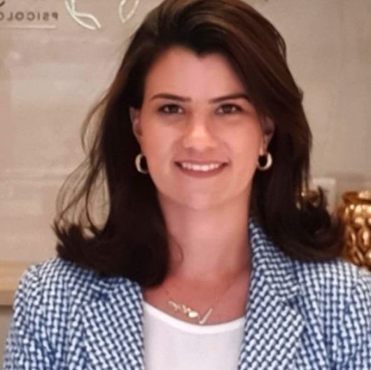 Dra. Sara Araújo