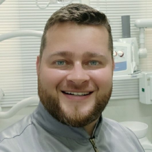 Dr. Hugo Benedetti