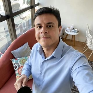 Dr. Hielton Souza