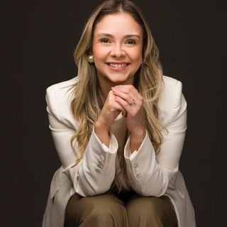 Dra. Ana Cristina Silva Bomfim