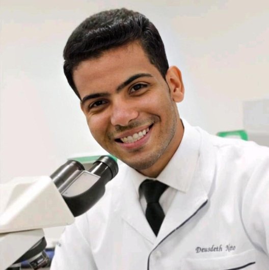 Dr. Deusdeth Valle Pereira Neto