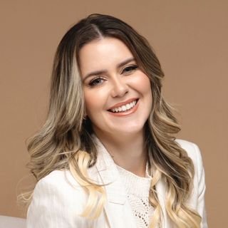 Dra. Bruna Barreto