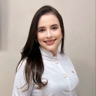 Dra. Lissa Fernanda Ventura Melo