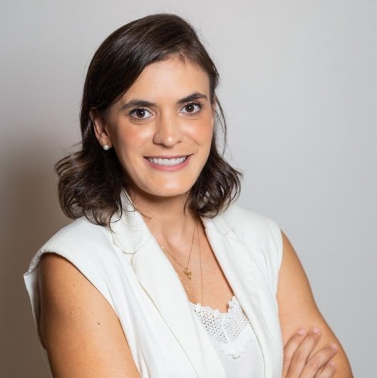 Dra. Marina Cavalcanti