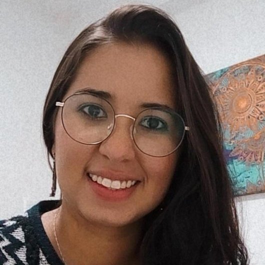Amanda Pires Meira