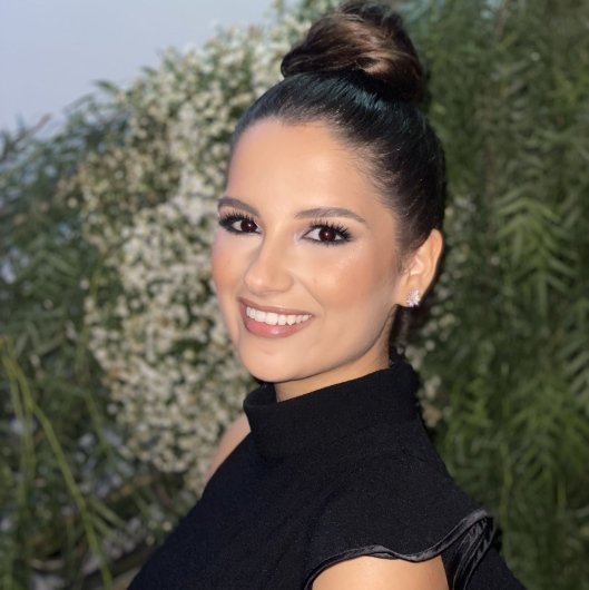 Dra. Luciana Fernandes