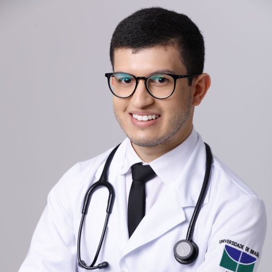 Dr. Isaac De Sousa Lima