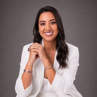 Dra. Rafaella Alcantara