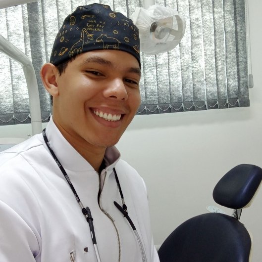 Dr. Pedro Henrique Carvalho Silva