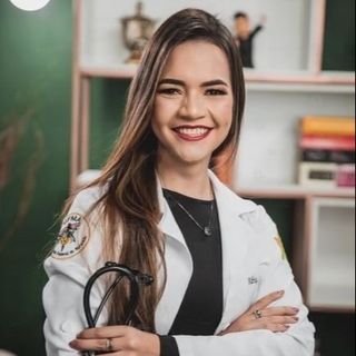 Dra. Adria Luiza Manari