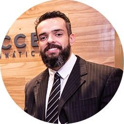 Dr. Ravy Carvalho