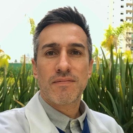 Dr. George Teixeira