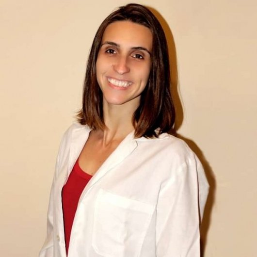 Dra. Fernanda Moraes Thomé