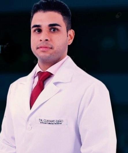 Dr. Gustavo Leão