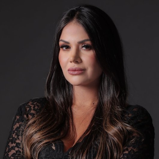 Dra. Larissa Gamarra